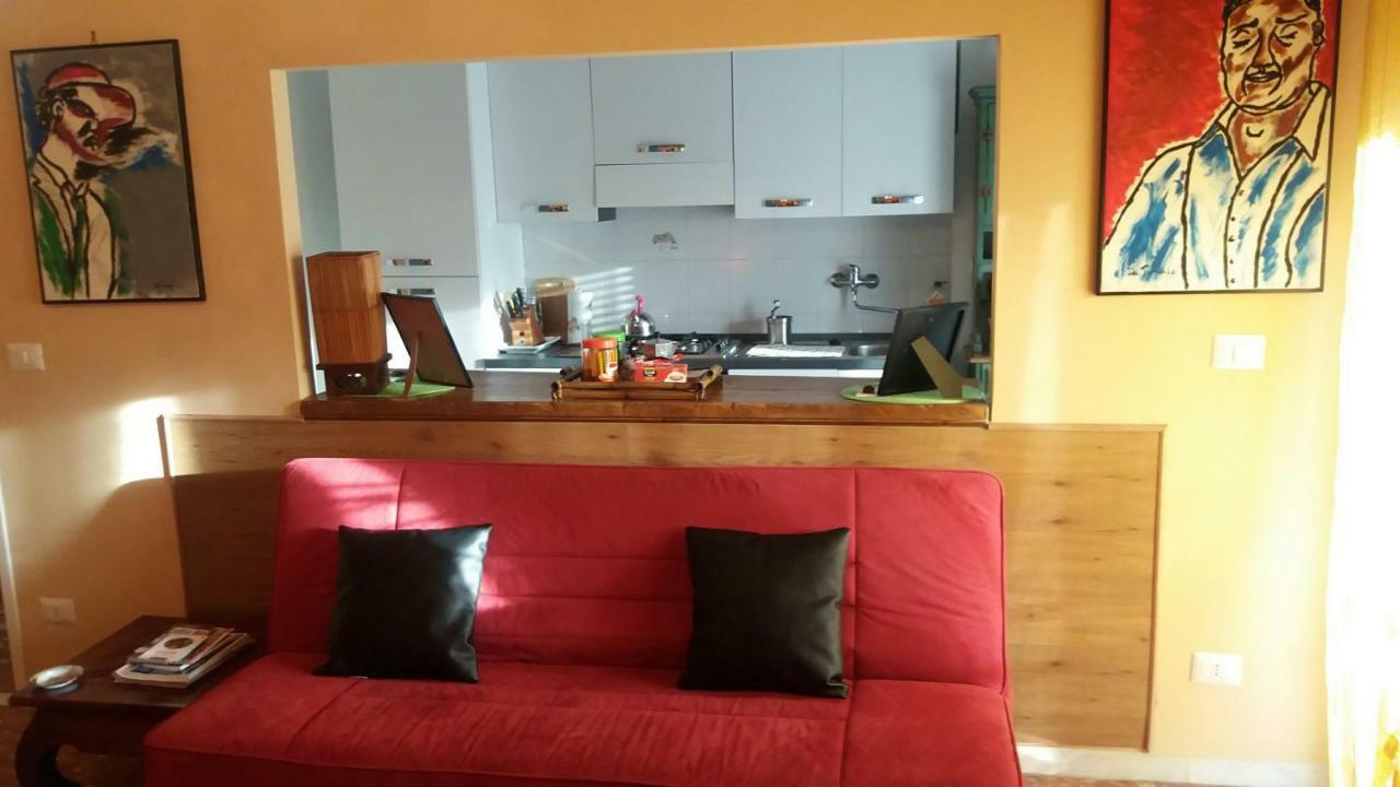 Tuscolana Inn Рим Екстериор снимка