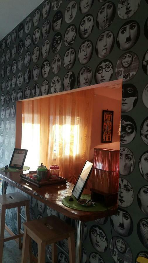 Tuscolana Inn Рим Екстериор снимка